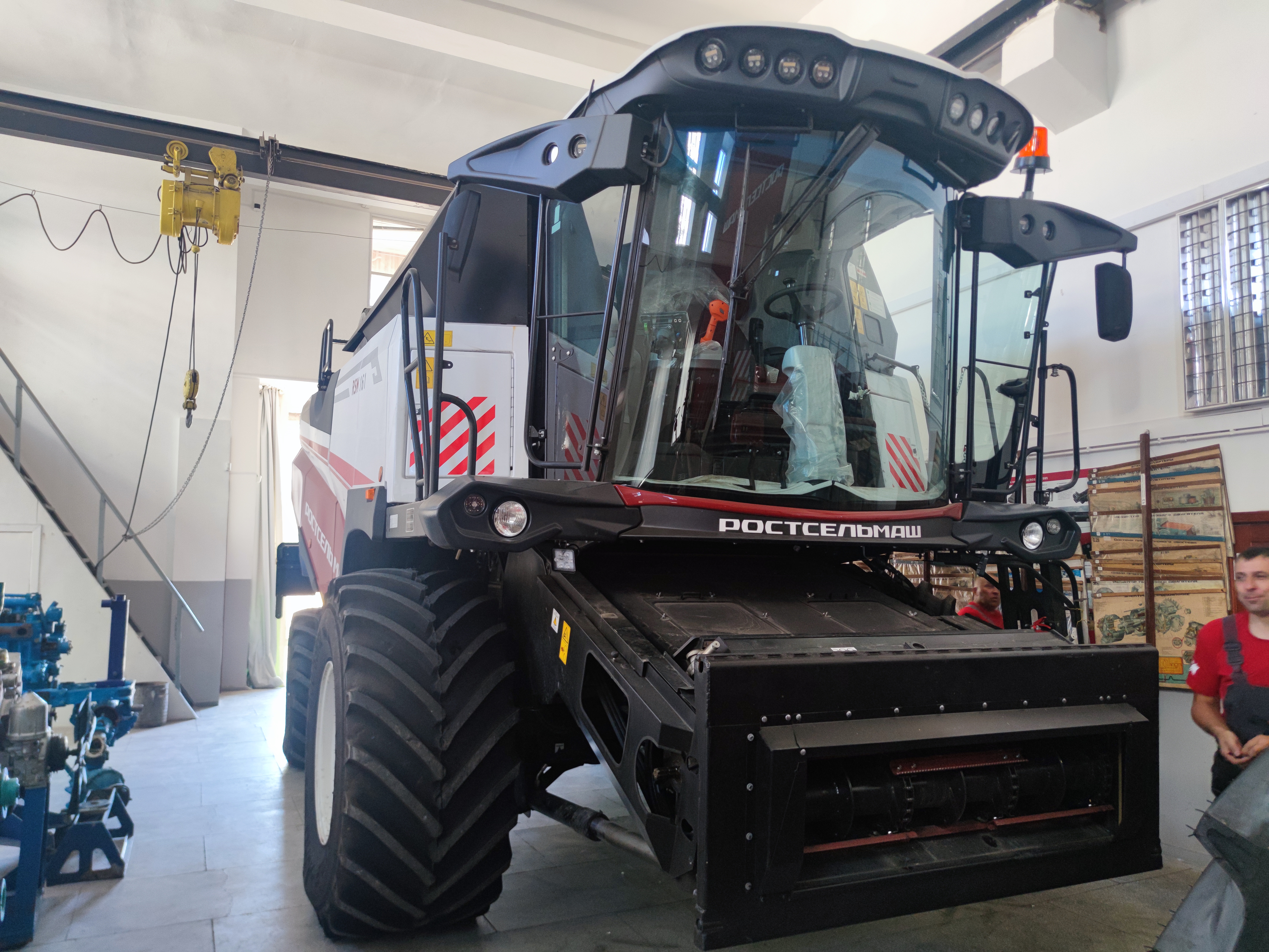 Новая техника Ростсельмаш для нового учебного года в АГАУ