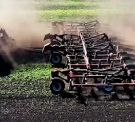 Культиватор Ростсельмаш серии R хозяйство Нива Троицкий район