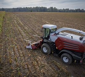 Кормоуборочный комбайн F 1500